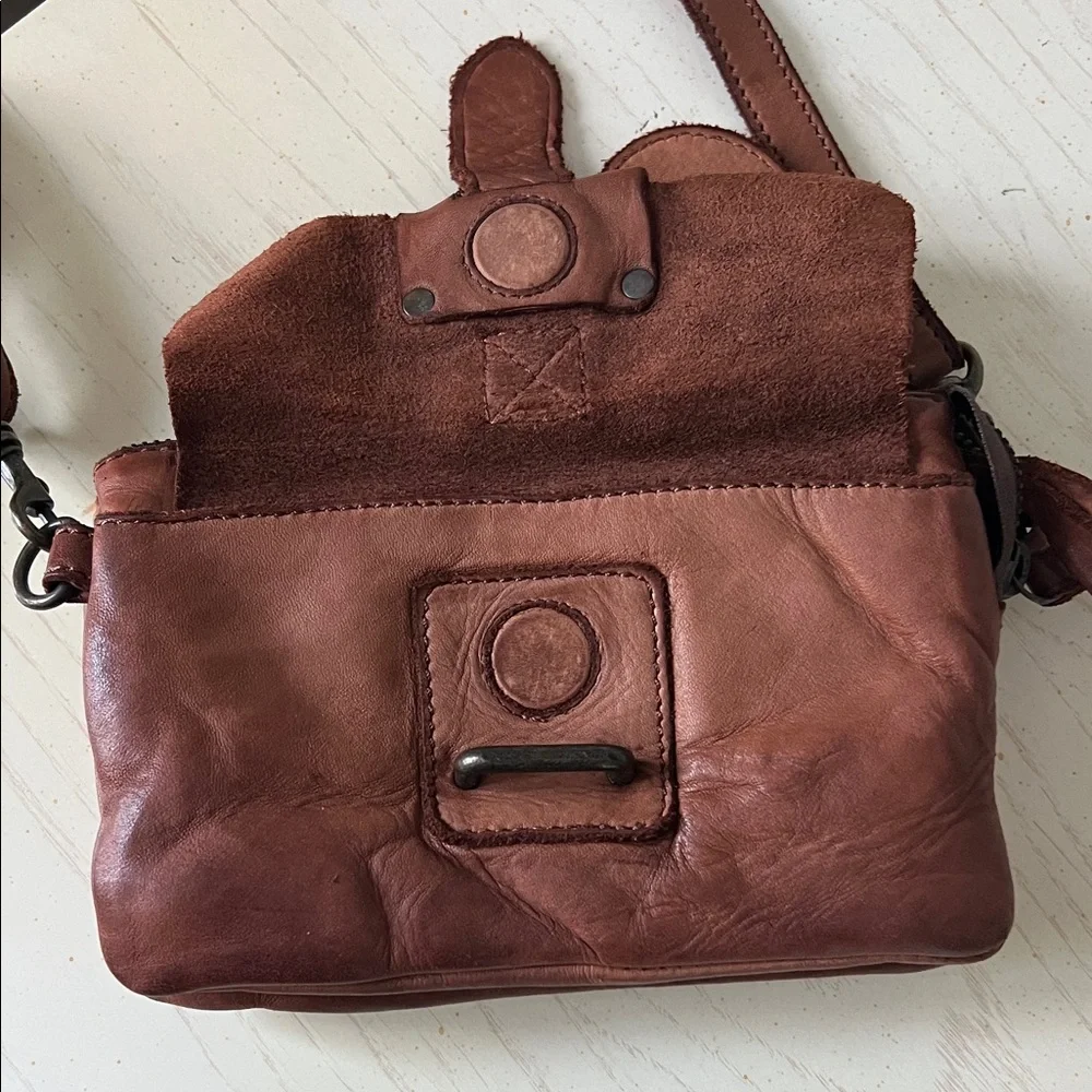 Harbour 2nd Brown Crossbody Bag - Picture 5 of 6